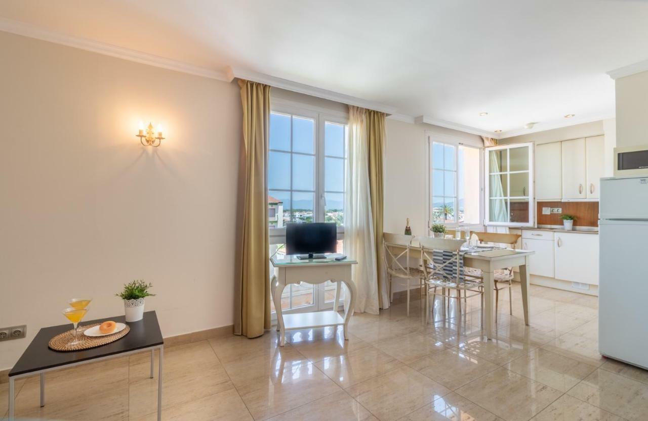 Apartaments BT Vent de Garbí Empuriabrava Exterior foto